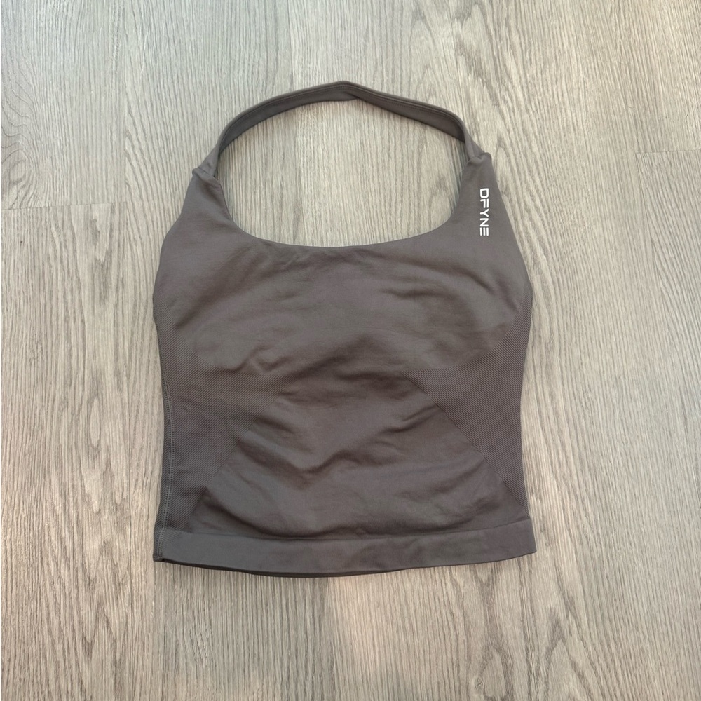 DFYNE impact halter truffle